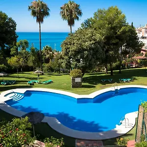 https://ladera-del-mar-apartments.hotelsinnerja.org